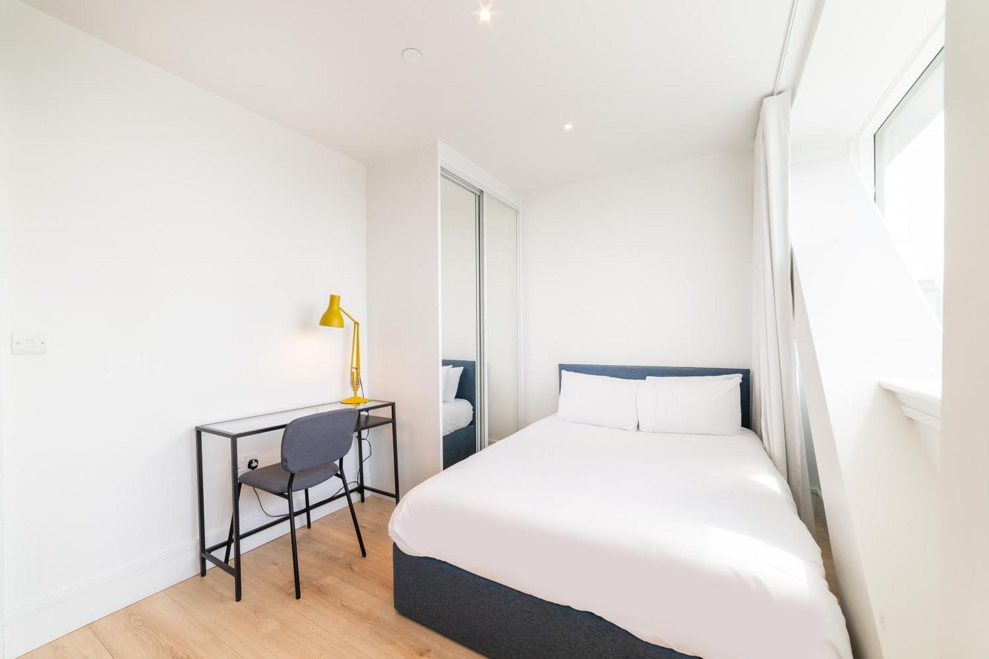 Stylish Retreats On Olympic Way Apartment Londra Exterior foto
